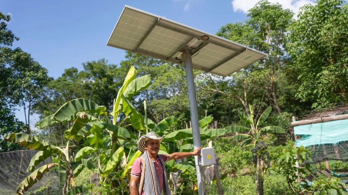 Colombia ya tiene 4.626 MW de energía solar y eólica: el reto es integrarlas a la matriz energética
