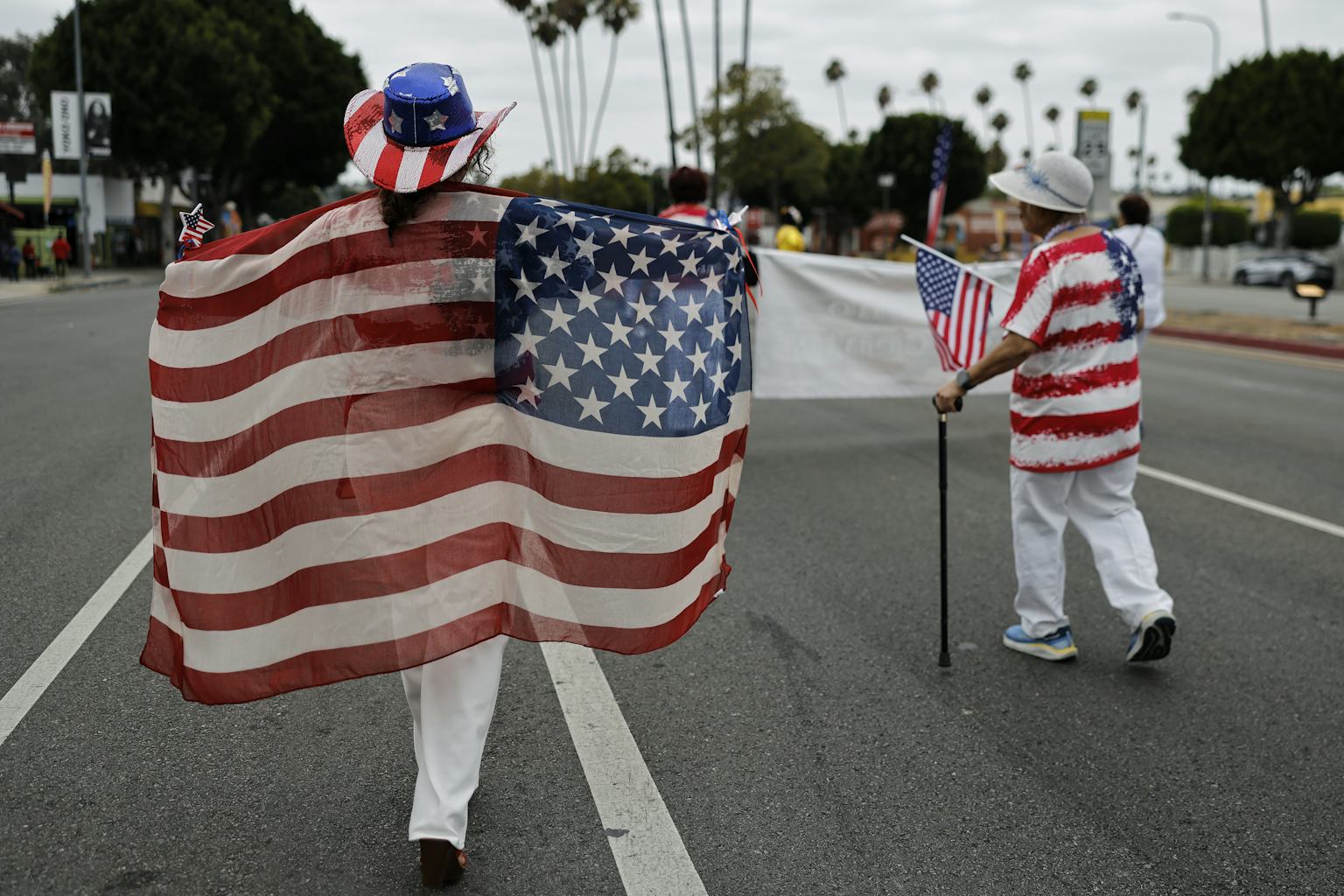 ¿Por qué los hispanos en Estados Unidos están perdiendo la fe en el sueño americano?