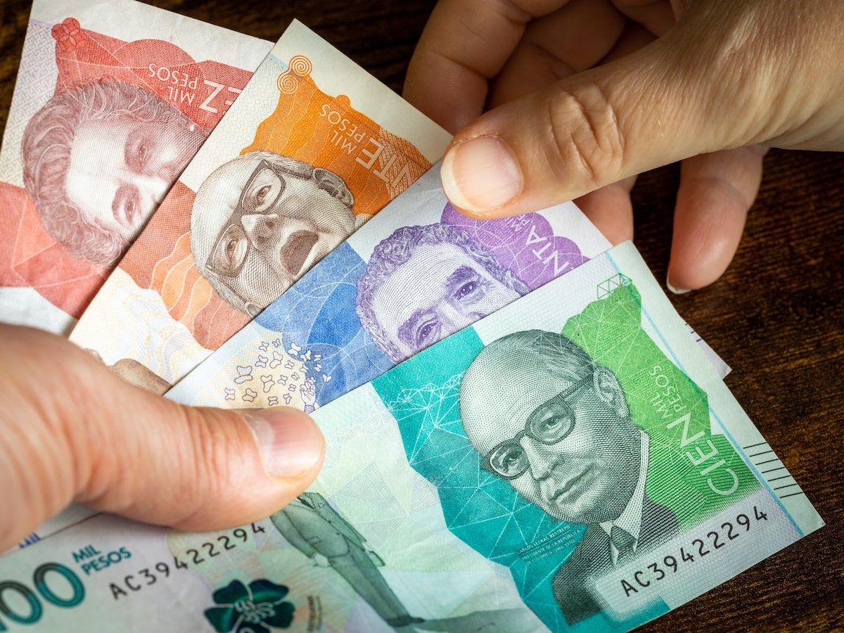 Así quedaría el salario mínimo 2027 en Colombia con el aumento del 9% que pide Fenalco