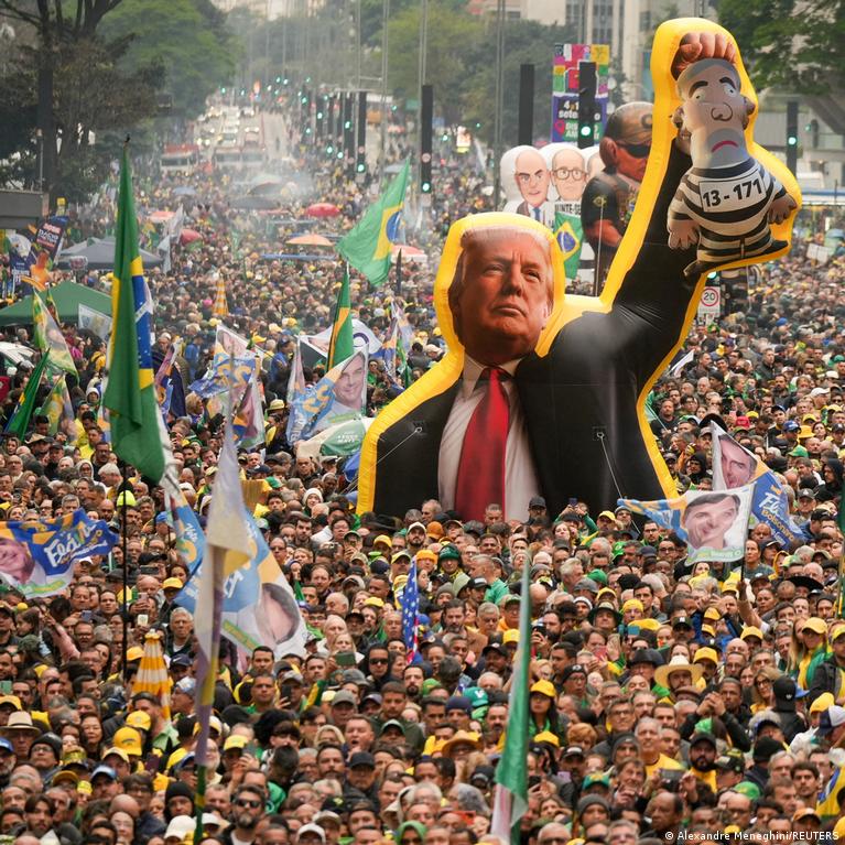 Doctrina "Donroe": cómo Trump presiona a Brasil antes de las elecciones